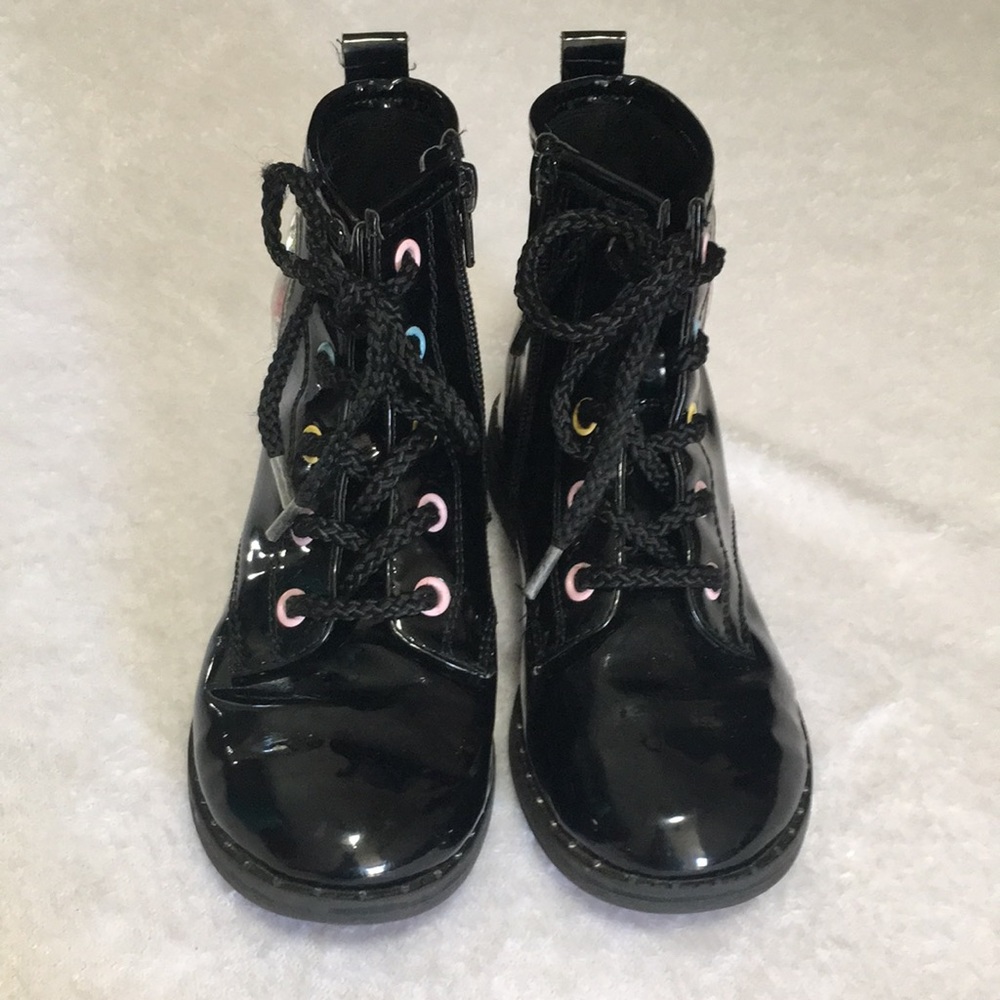 Jellypop black lace up ankle boots w/glitter filled hearts on sides size 1M